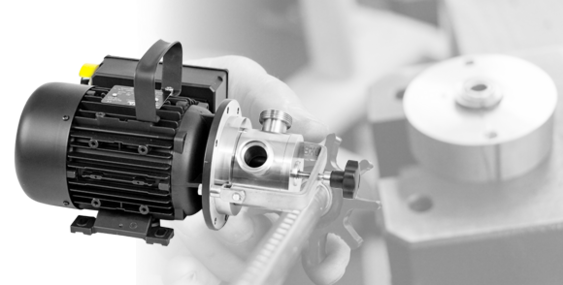 NIROSTAR 2000-C plus mit Motor, direkt angeflanscht