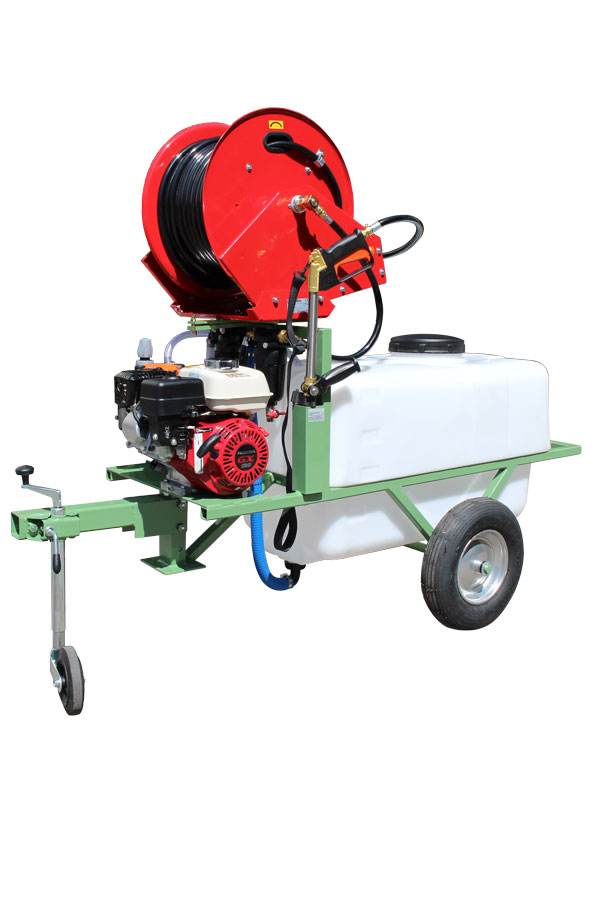 Pflanzenspritze für Anhängevorrichtung